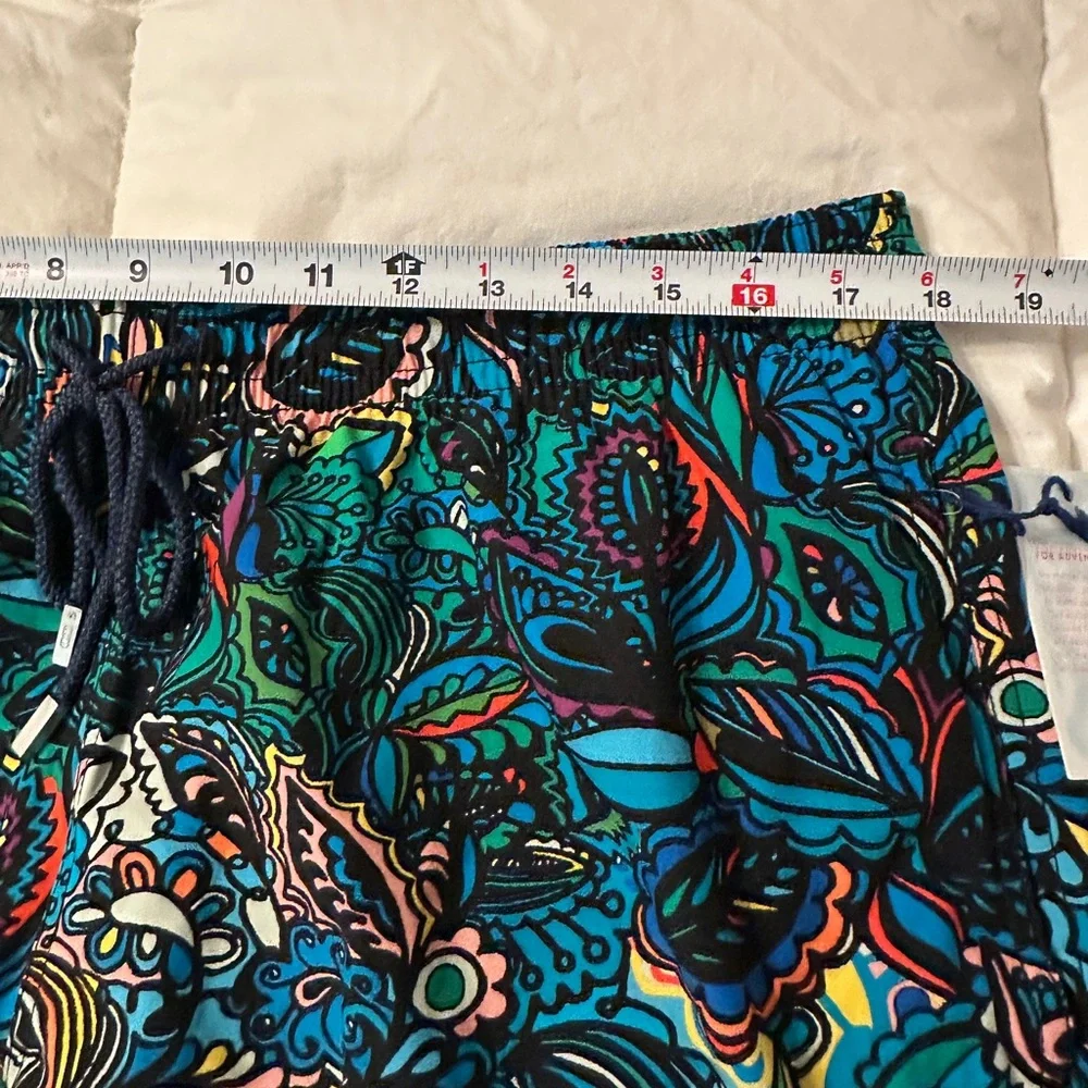 Le Club Paisley Short Swim Trunks - NWT - Size XXL